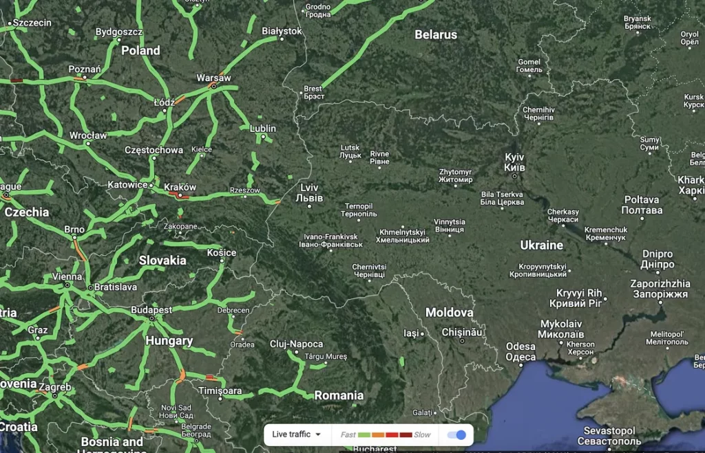 حركة المرور في أوروبا على اليسار وفي أوكرانيا على اليمين غير واضحة