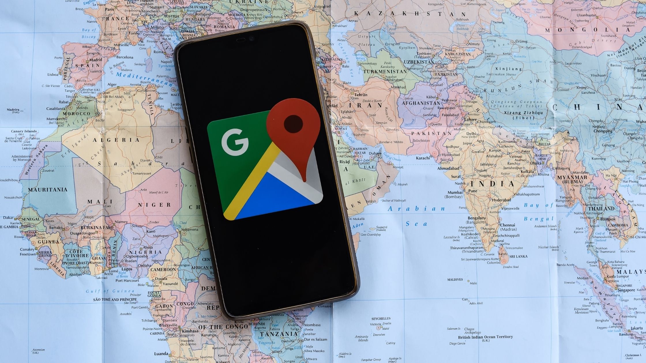 جوجل تعطّل بيانات حركة المرور في خدمة الخرائط بأوكرانيا لحماية المدنيين